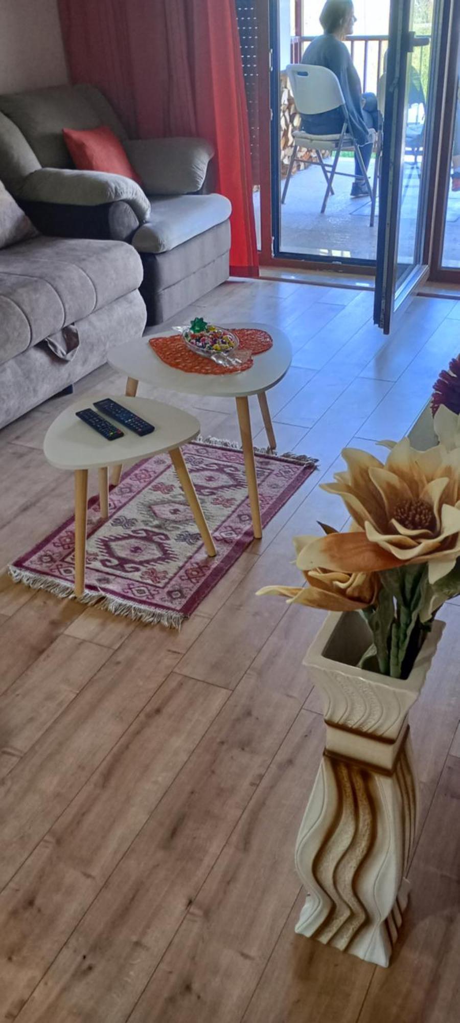 Stan Kolasin Bagian luar foto